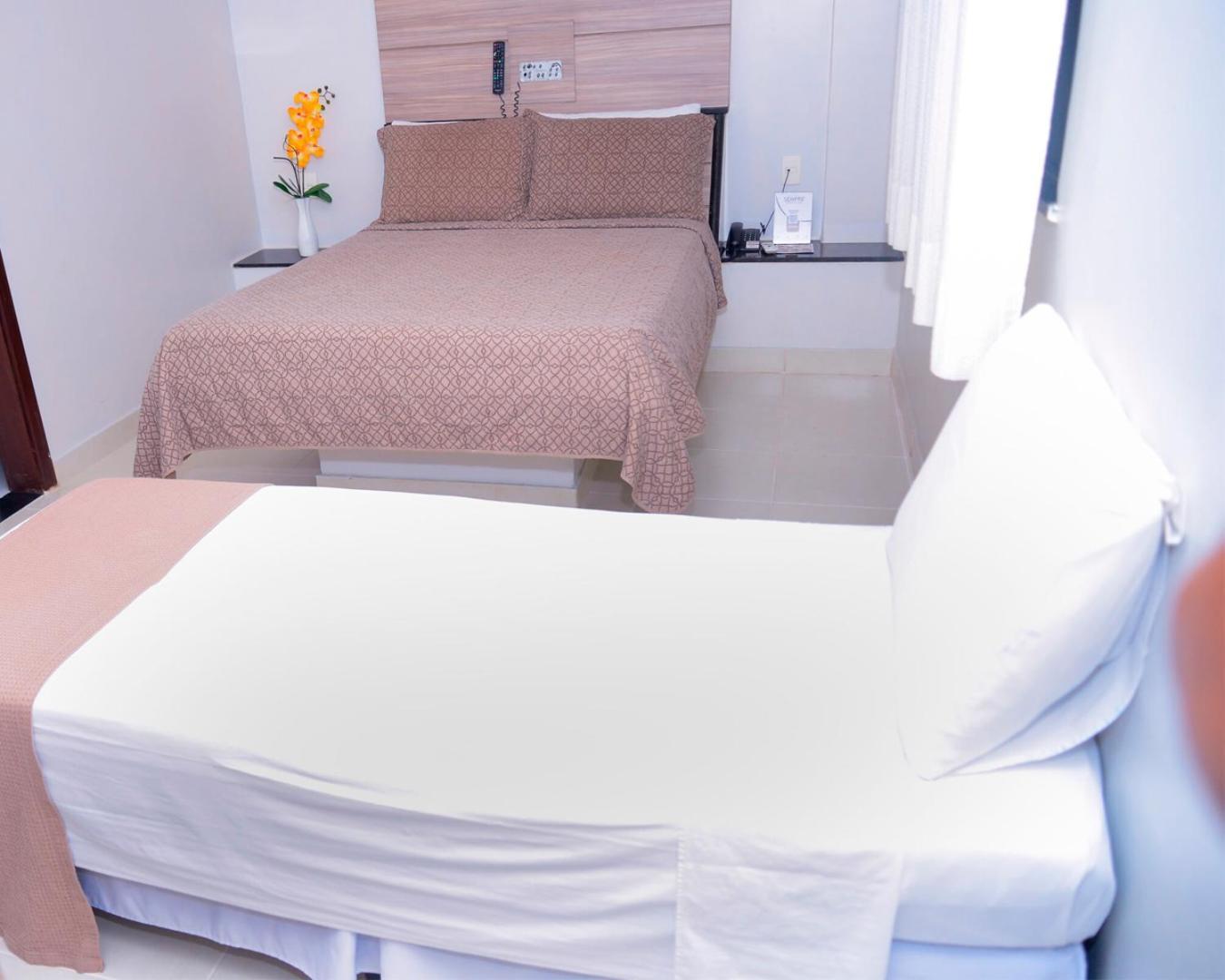 Hotel Sempre Executive Сальвадор Экстерьер фото